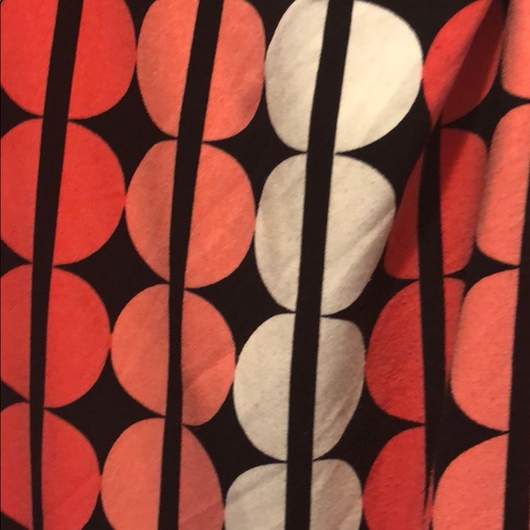 Top - Picture 2 of 3